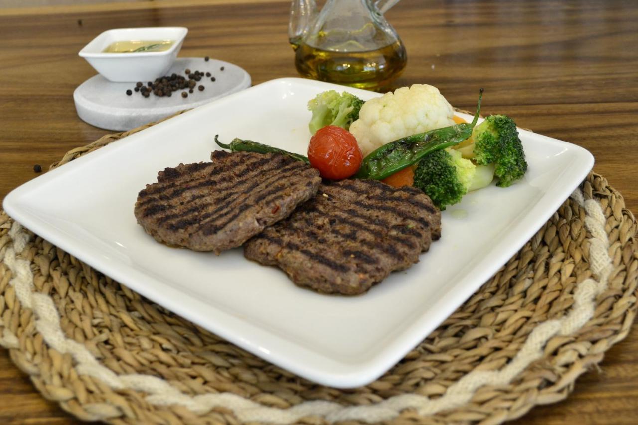 Nobel Hotel Mersin  Zewnętrze zdjęcie