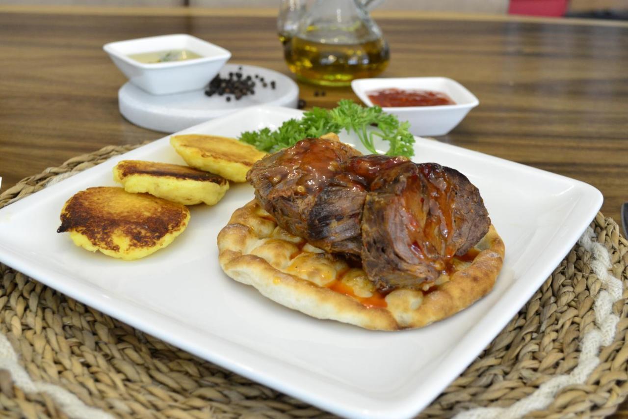 Nobel Hotel Mersin  Zewnętrze zdjęcie