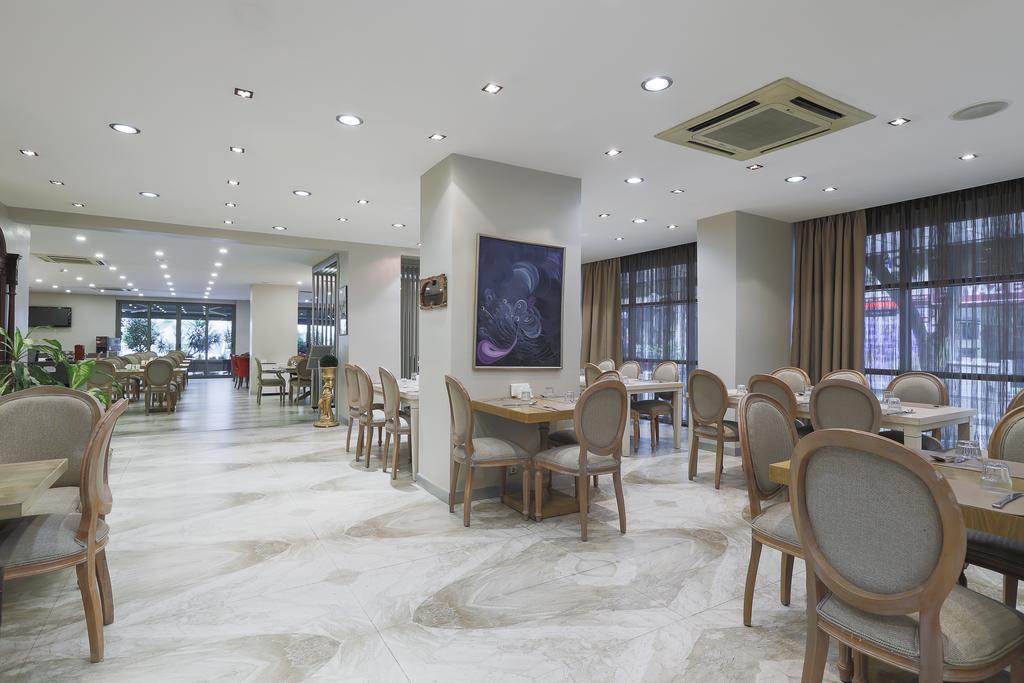 Nobel Hotel Mersin  Zewnętrze zdjęcie